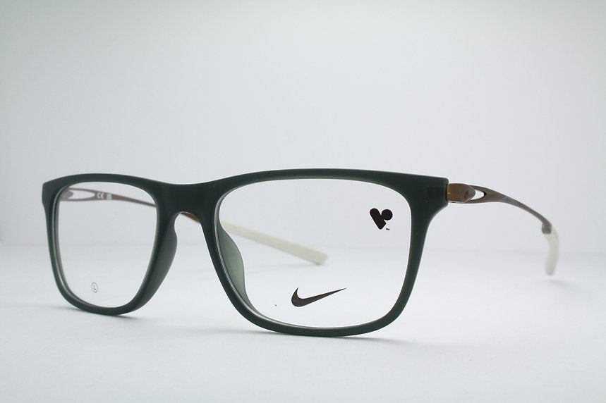 NIKE 7150