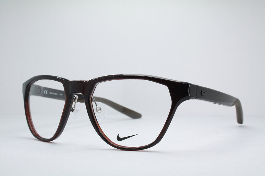 NIKE 7400