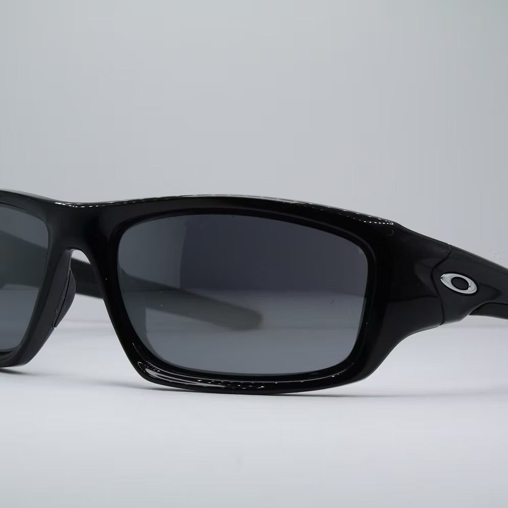 OAKLEY OO9236-01