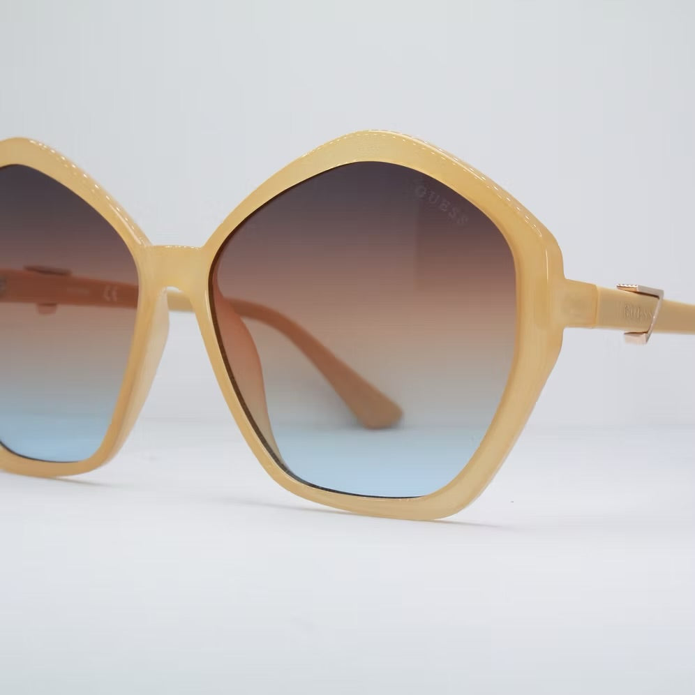 GUESS GU7813
