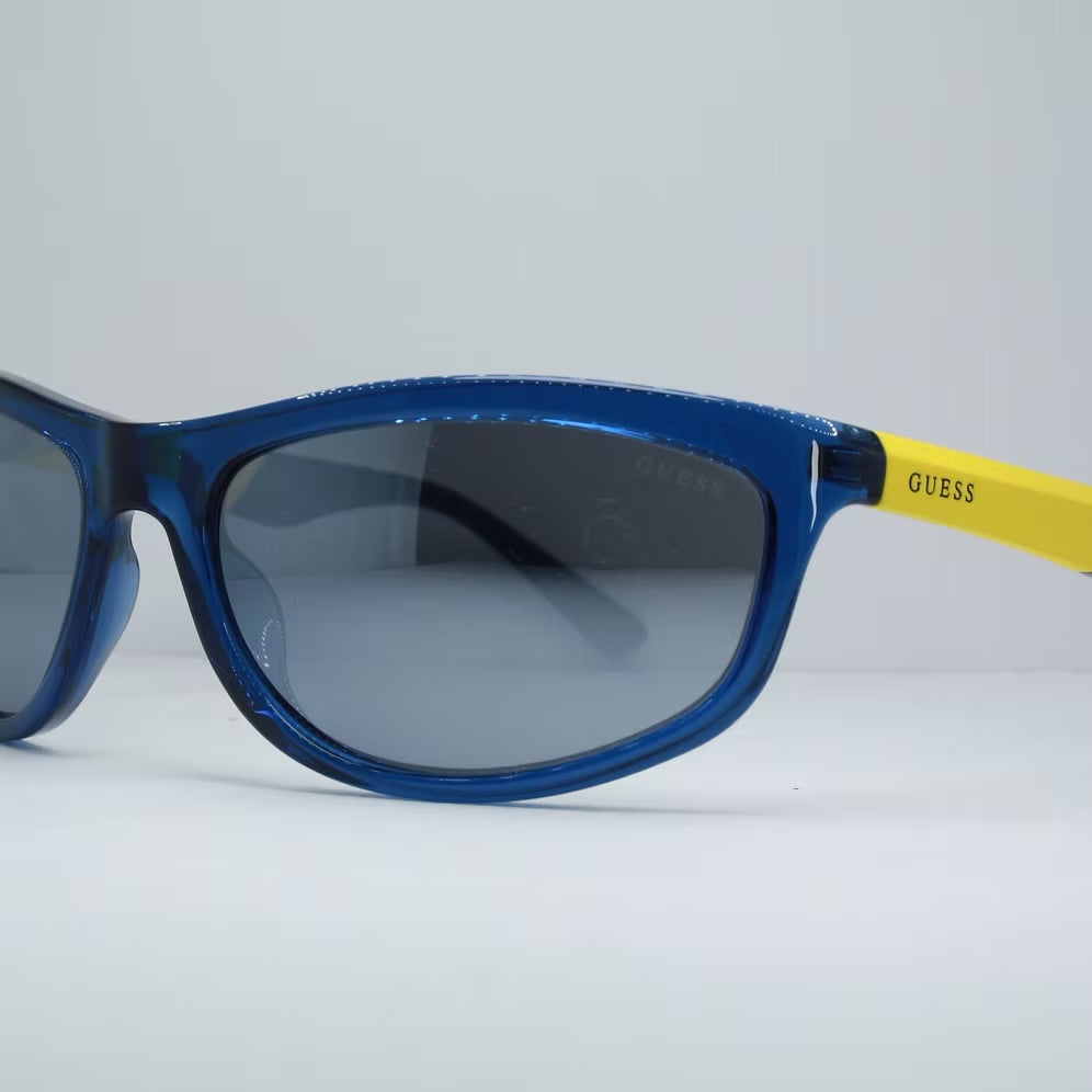 GUESS GU6974