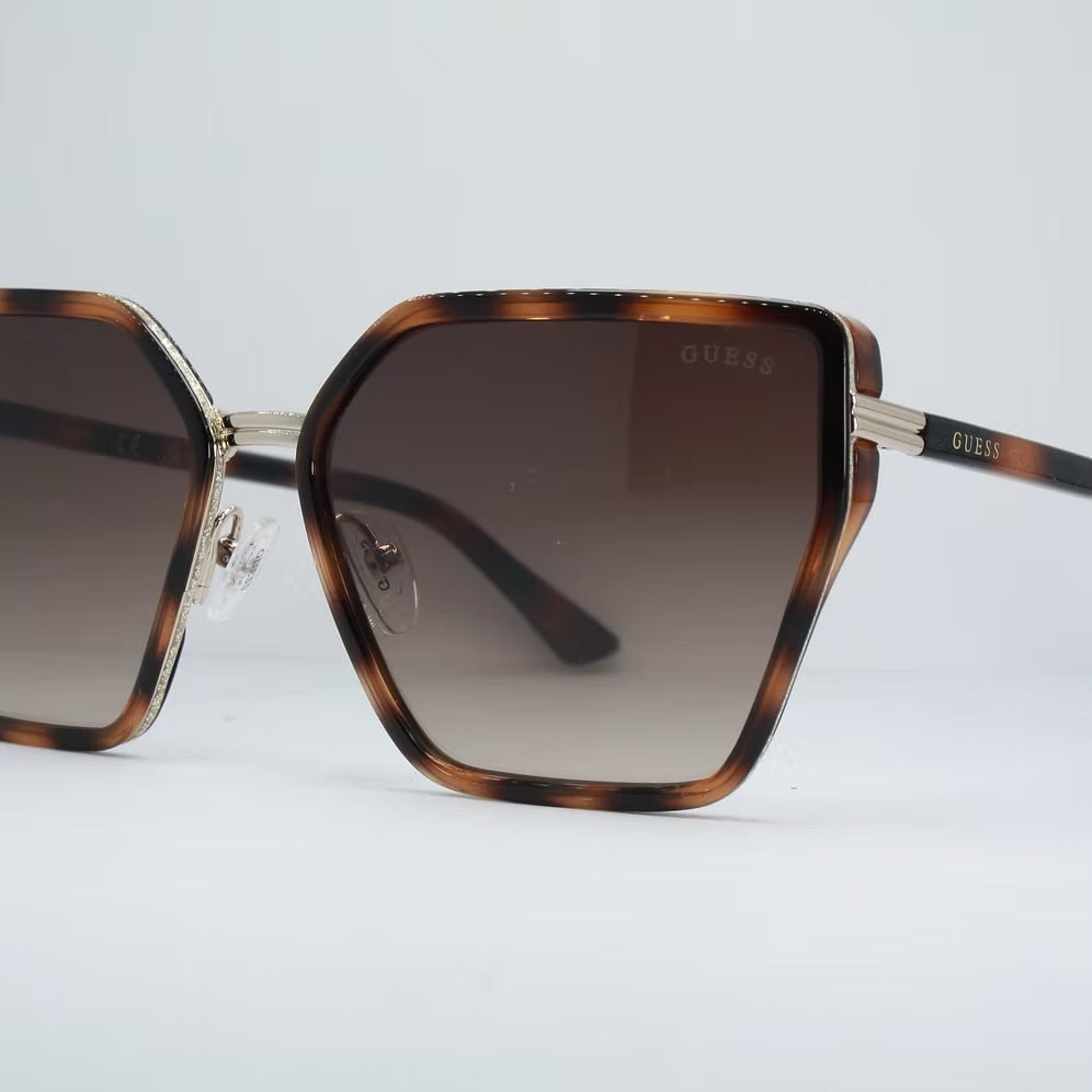 GUESS GU7871