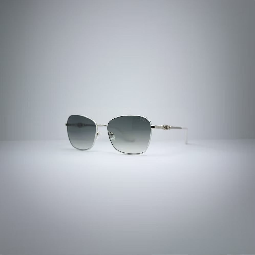 GUESS GU7884