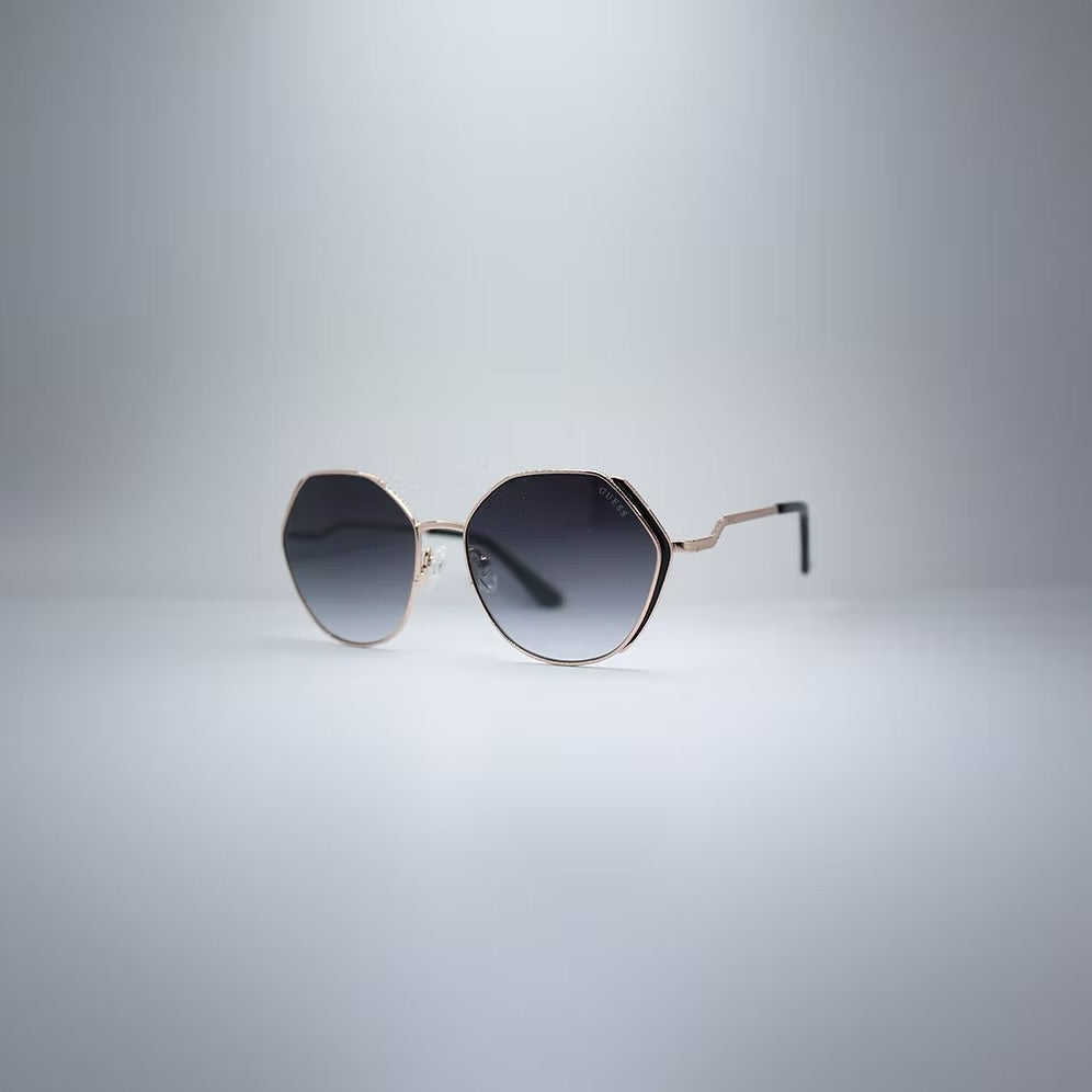 GUESS GU7842