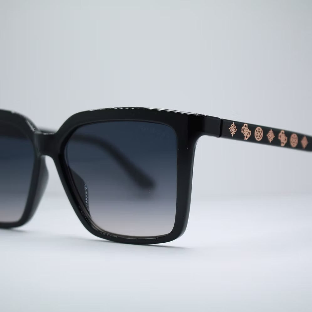 GUESS GU00099