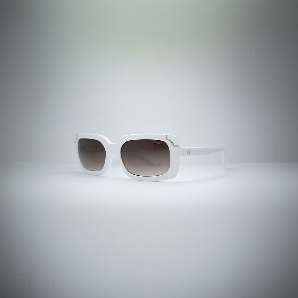 GUESS GU7841