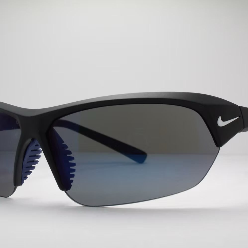 NIKE EV1125
