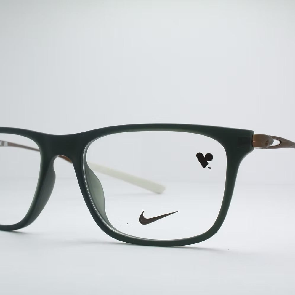 NIKE 7150