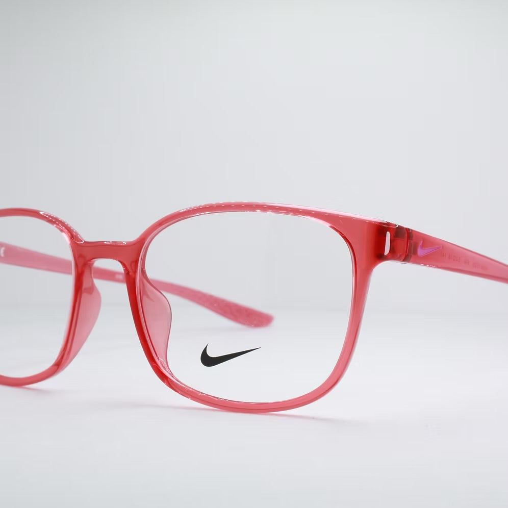 NIKE 7026