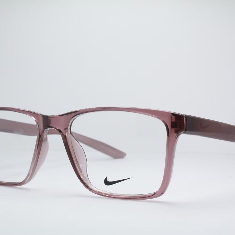 NIKE 7300