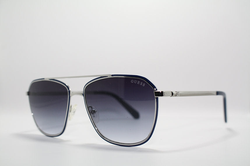 GUESS GU00046