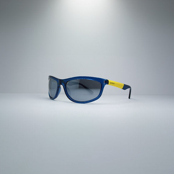 GUESS GU6974
