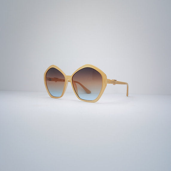 GUESS GU7813