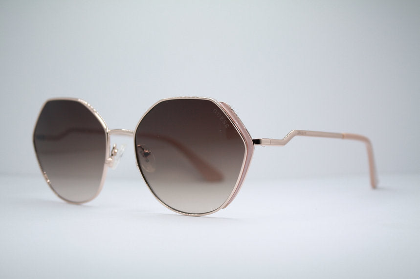 GUESS GU7842