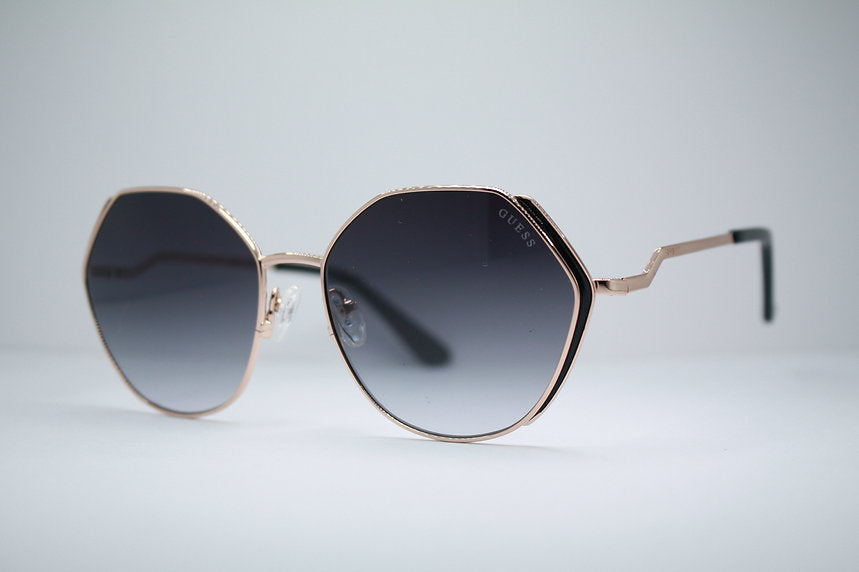 GUESS GU7842