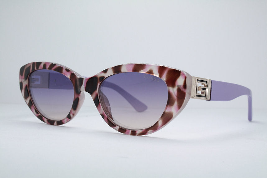 GUESS GU7849