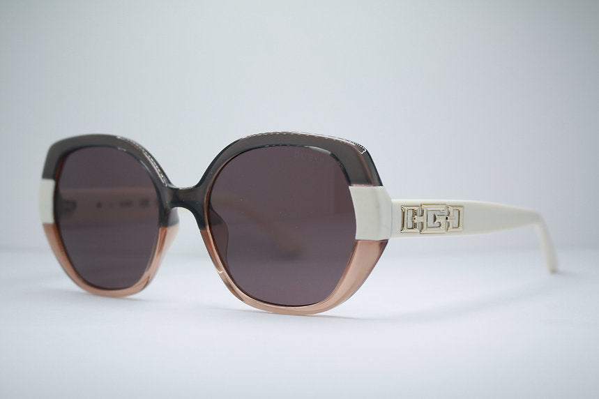 GUESS GU7911