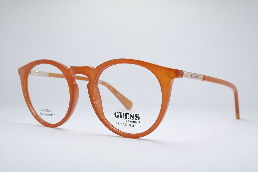 GUESS GU8236