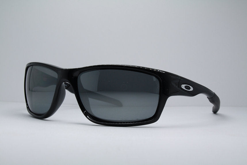 OAKLEY OO9225-0160