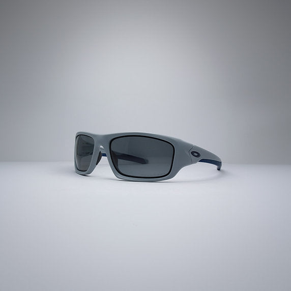 OAKLEY OO9236-05
