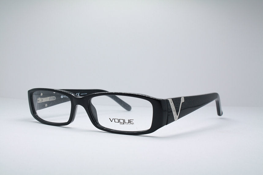 VOGUE VO2590