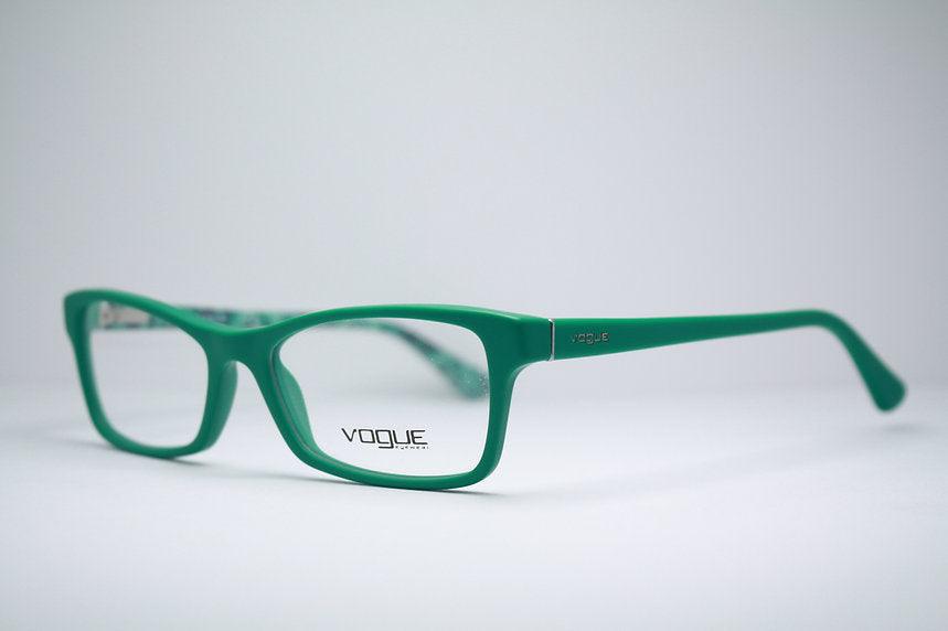VOGUE VO2886