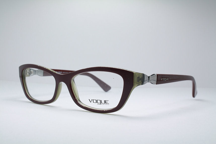 VOGUE VO2890