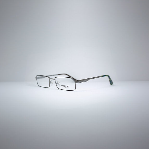 VOGUE VO3820