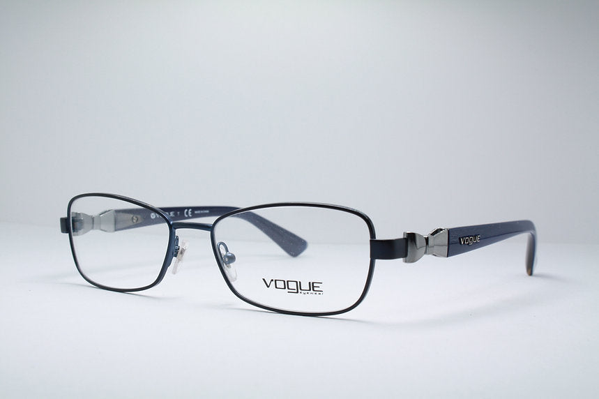 VOGUE VO3916